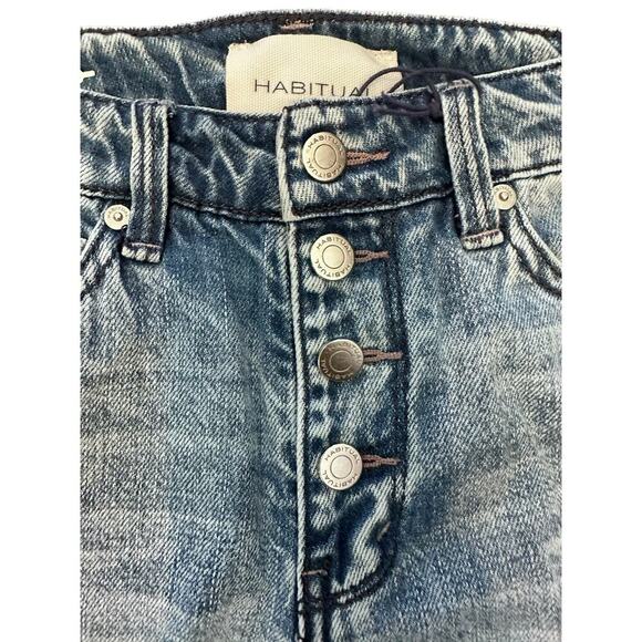 Habitual Kids Girls' Light Stone Distressed Anita Bermuda Denim Shorts Size 7-8 - Picture 4 of 7